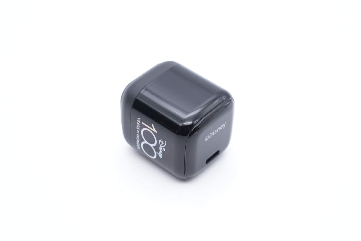 必易微 KP22062、KP40612 被迪士尼 30W 充电器采用