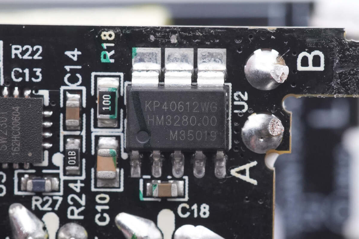 必易微 KP22062、KP40612 被迪士尼 30W 充电器采用-充电头网