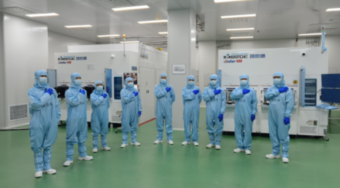 万业企业2023年上半年财报营收、利润双劲增 集成电路设备累计订单近15亿