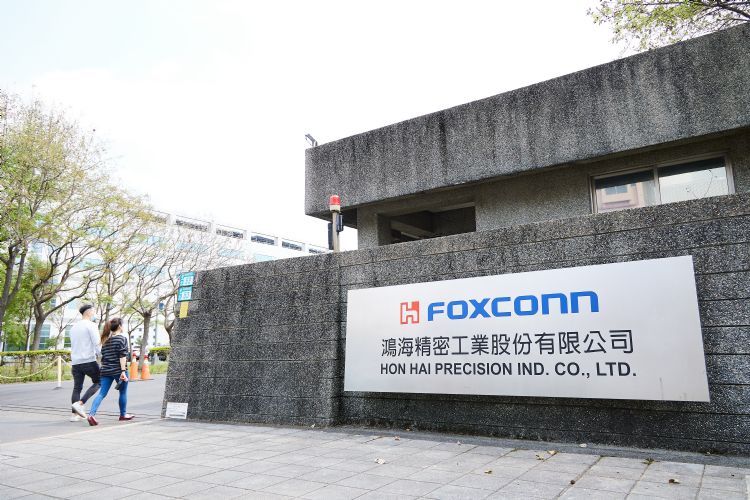 富士康对2023年整体展望持平看待。李建梁摄