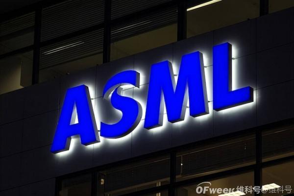 ASML最后的倔强，不愿失去中国市场，继续供应28纳米光刻机