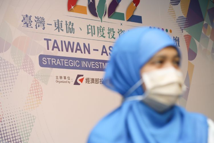 印度正在规划兴建首条面板产线，并引进台湾技术。符世旻摄
