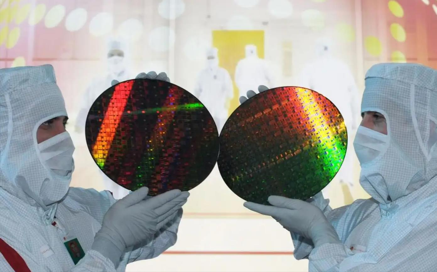 DRAM、NAND价格暴跌，这是国产存储厂商的挑战，更是机会