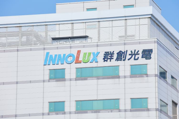 群创拼抢人才，将战线往前延伸至技职体系。李建梁摄
