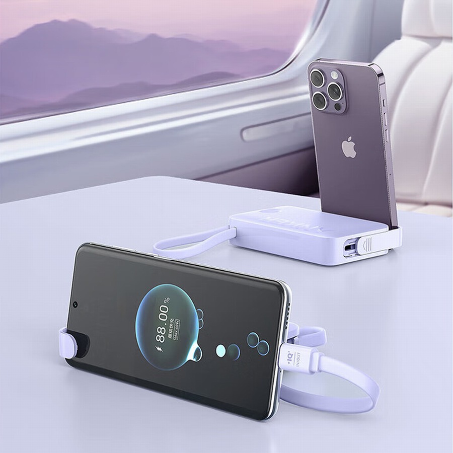 Anker 335移动电源开卖，自带USB-C线并集成支架功能-充电头网