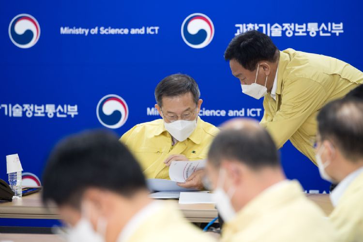 韩国ICT出口连续9个月衰退 半导体重挫33.9%