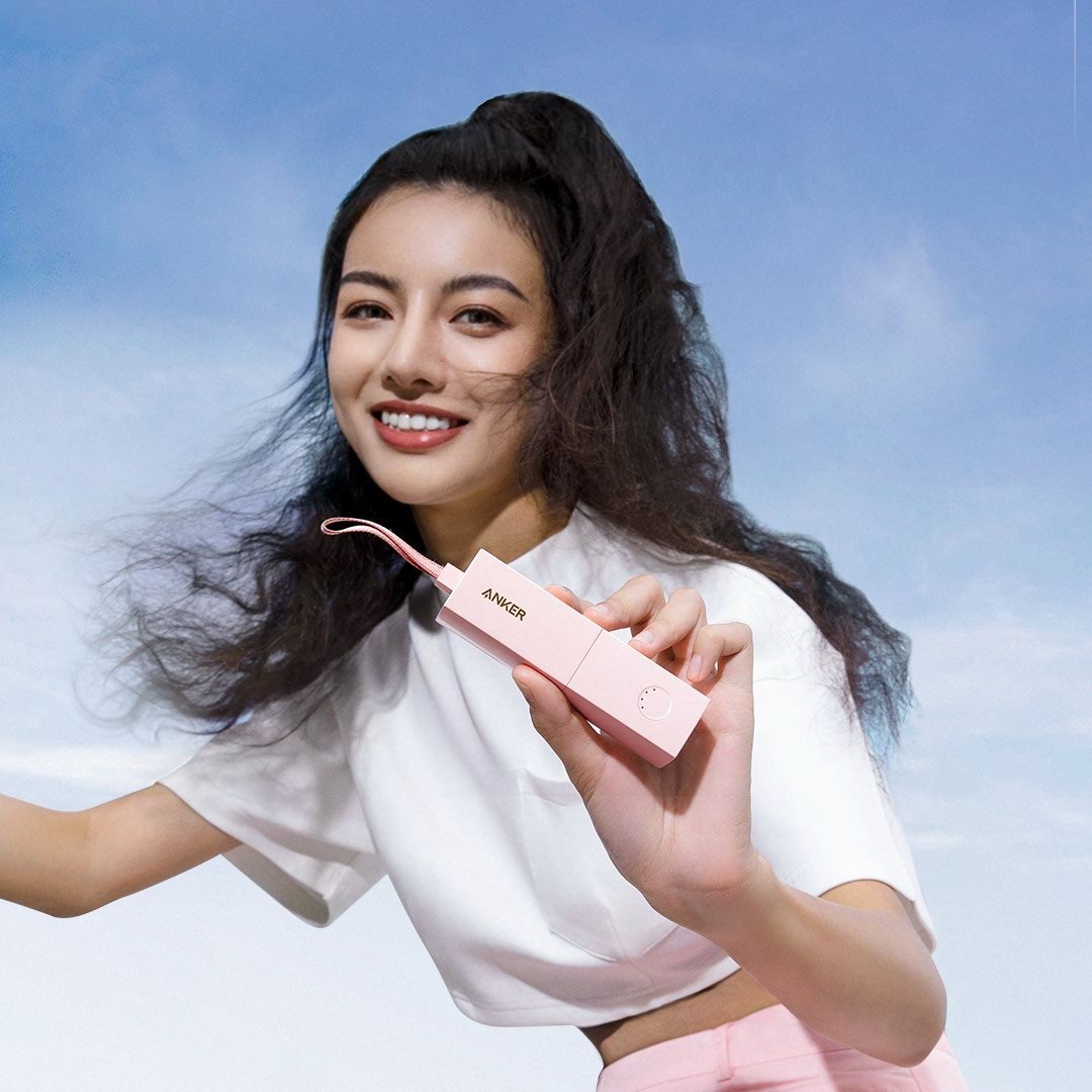 专为轻装出行而生，盘点Anker 5000mAh便携充电配件系列-充电头网