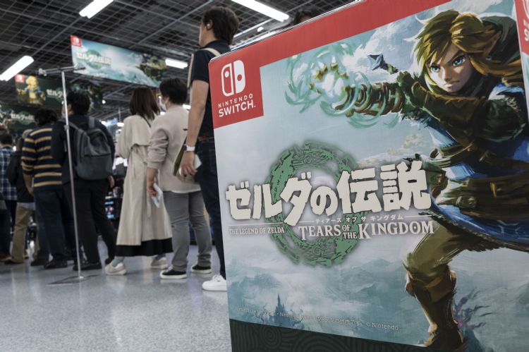 任天堂季营益创高 热门游戏带动Switch销售