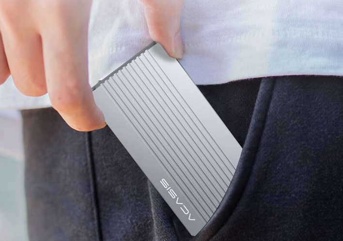 联想拯救者R7000P笔记本内存局促?这3款USB4硬盘盒缓解你的内存焦虑-充电头网