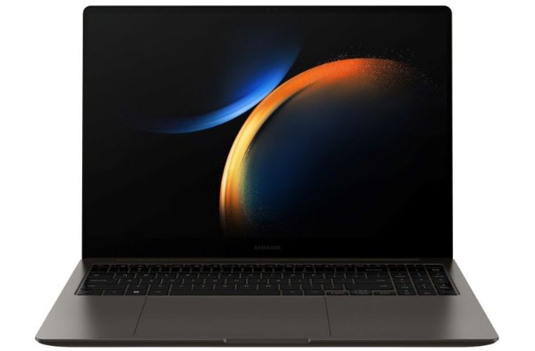 三星于新款NB Galaxy Book3 Ultra搭载高端OLED面板。三星