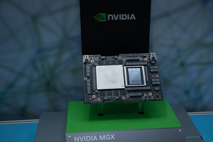 GPU市场由NVIDIA独尊，狠狠甩开竞争对手。符世旻摄（数据照）