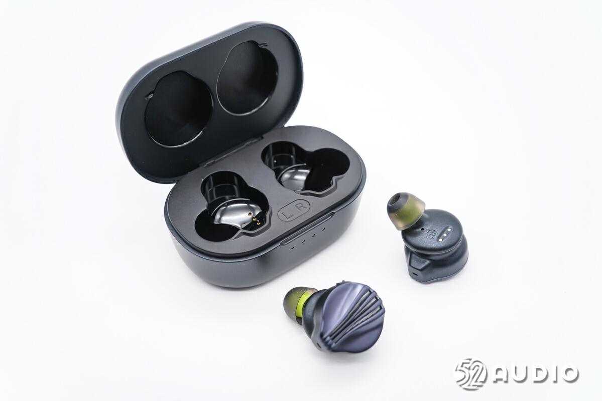 保证充电放电安全 思远SY8821电源管理芯片赋能FiiO FW5真无线耳机-我爱音频网