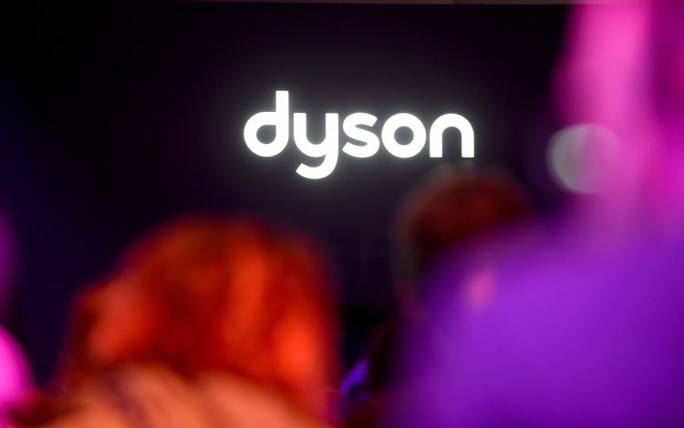 Dyson将在新加坡兴建新一代电池厂，并在英国和菲律宾增设研发园区。法新社