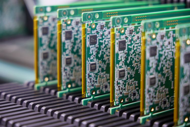 把关生产效率与品质 AI如何助攻PCB？
