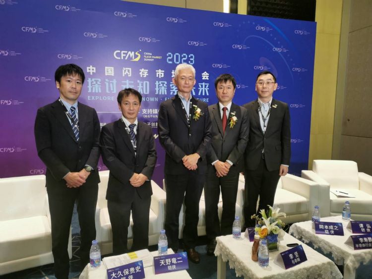 三星电子看好网际网络带来数据量爆发成长，未来10年单颗SSD将达1PB。韩青秀摄