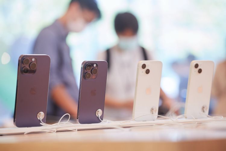彭博：郑州厂风波 iPhone生产估少600万支