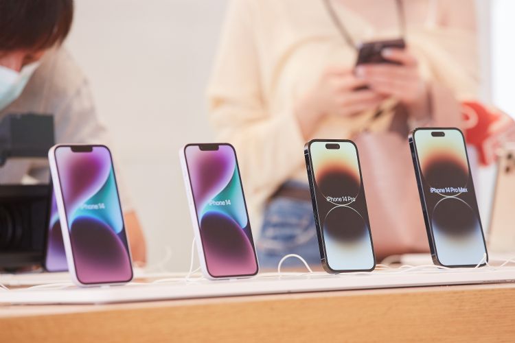 京东方成iPhone OLED龙头？韩媒点破「前提」玄机