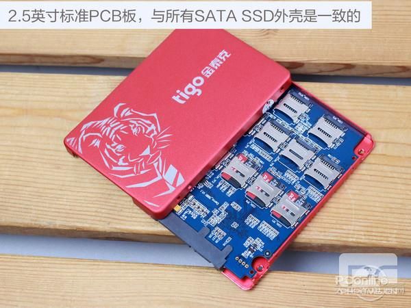 全程酸爽！用4张TF卡组成128G SSD 还装了系统