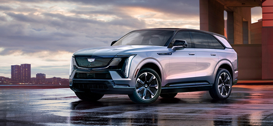 骁龙数字底盘赋能2025款凯迪拉克ESCALADE IQ