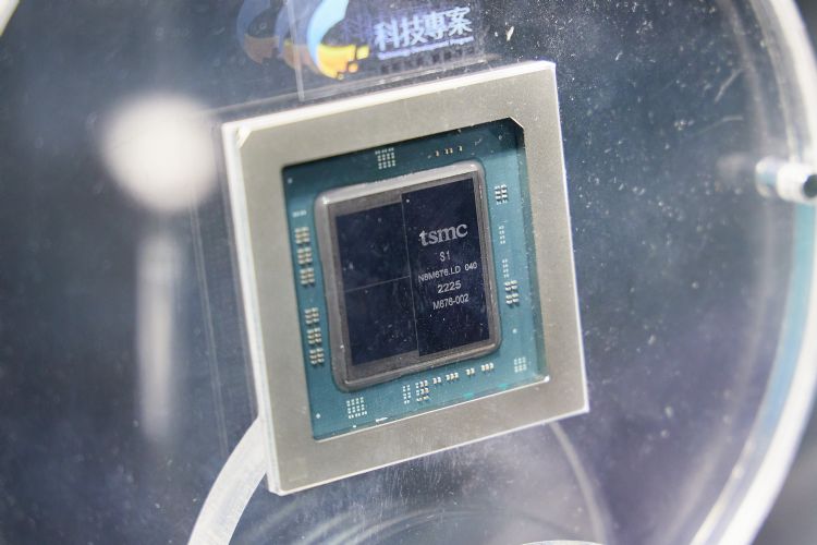 AI HPC发展趋势明确，先进封装与材料供应链可望先蹲后跳。李建梁摄
