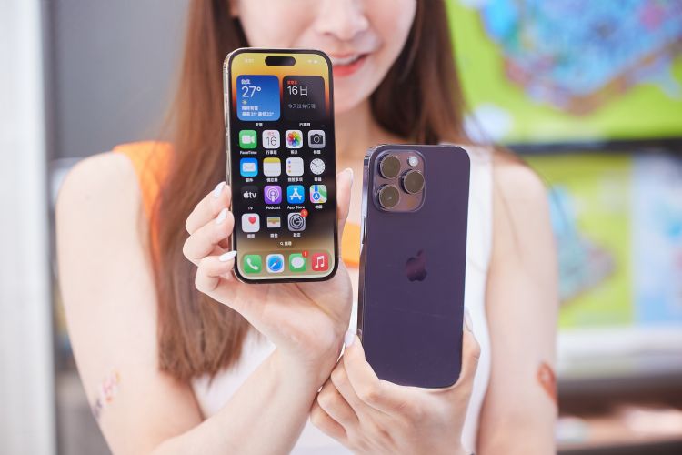 传iPhone 15 Pro将采用触觉按钮。李建梁摄