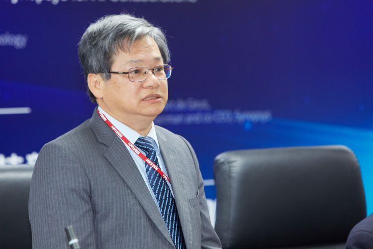成功大学微电子工程研究所教授王永和的团队近期发表通讯节能新型电路设计成果。李建梁摄（数据照）