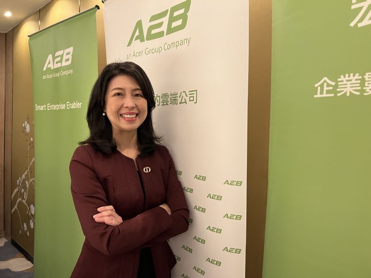 宏碁信息总经理周幸蓉看好云服务成长动能。李立达摄
