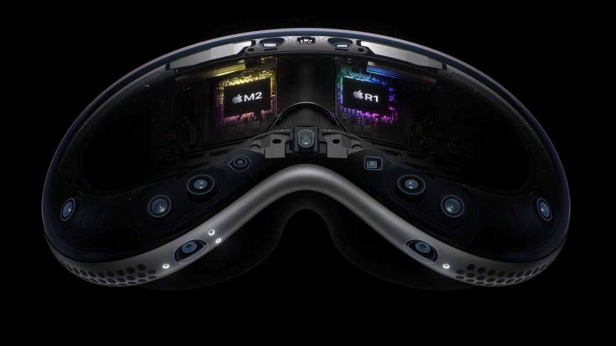 Apple Vision Pro采用磁吸充电接口，支持外接充电宝供电，可实现2小时续航-充电头网