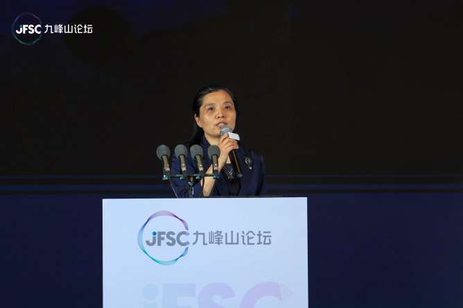 华大半导体有限公司副总经理刘劲梅：中国碳化硅产业发展的机遇与挑战