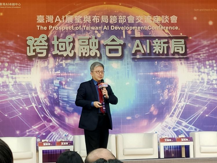 蔡志宏表示，生成式AI对制造业会产生深远的影响，并引领未来2~5年数码应用。庄衍松摄