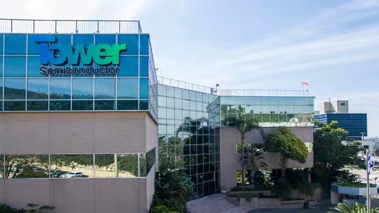 Tower宣布在其SiPho铸造厂实现全球首个量子点激光器的异构集成平台PH18DB