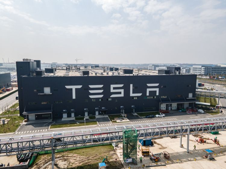 Tesla上海厂12月底将分阶段停产