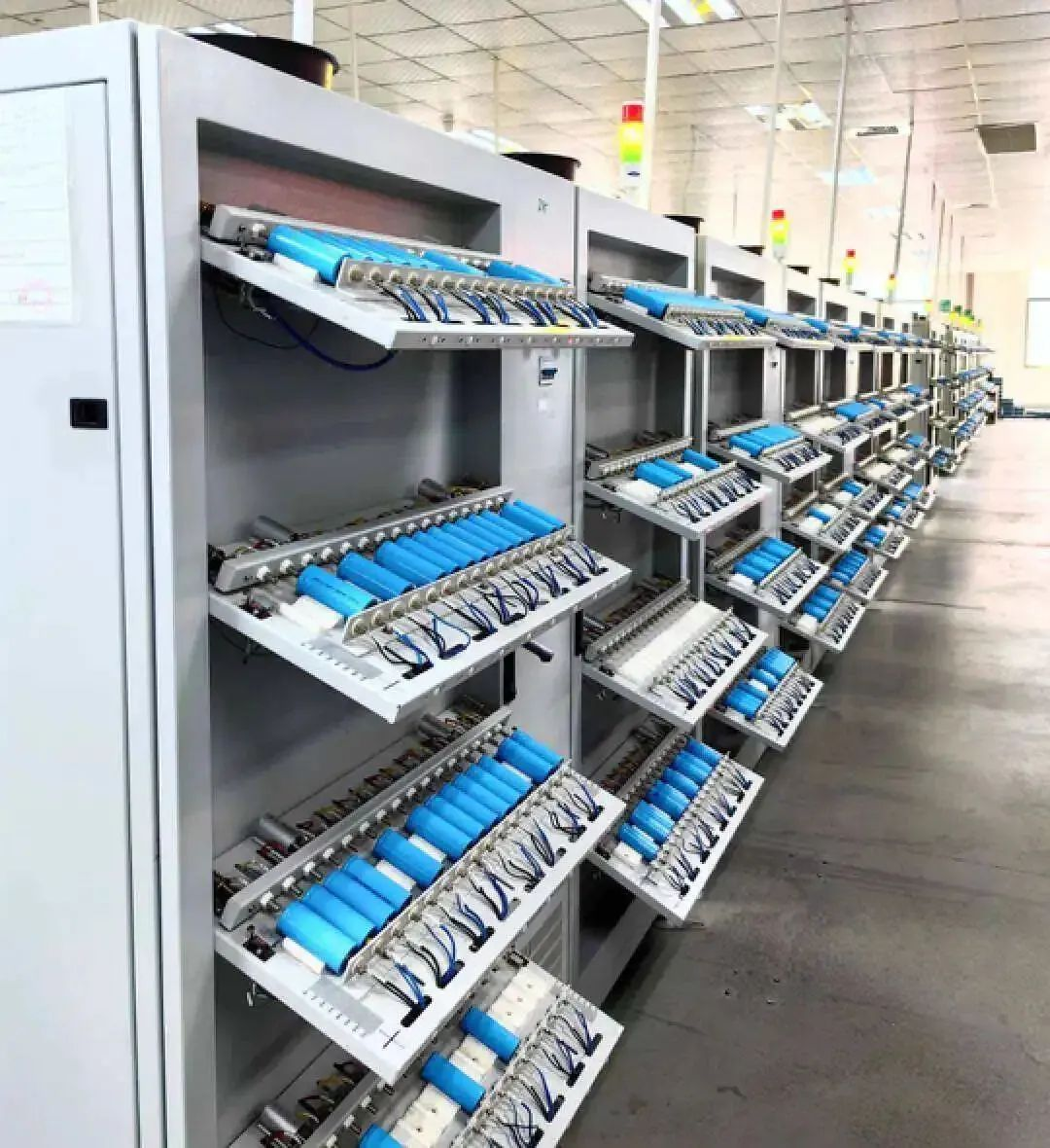 行业动态｜华为推出八款UFCS融合快充产品，倍思入驻1700家十足便利店，2023（秋季）亚洲充电展定档8月23-25日-充电头网
