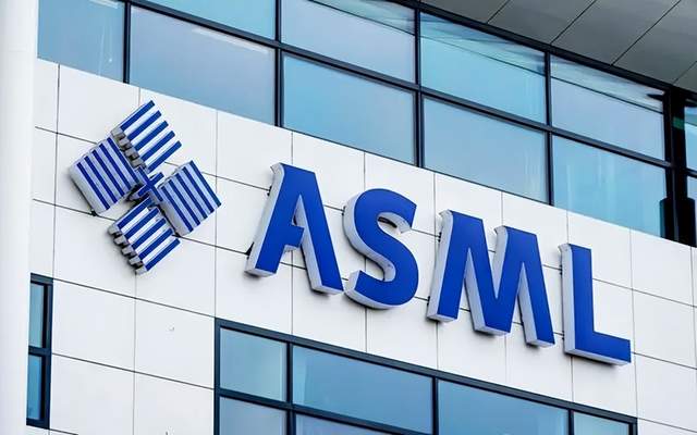 台积电和ASML相继翻脸，转向中国市场，这是向美国摊牌了