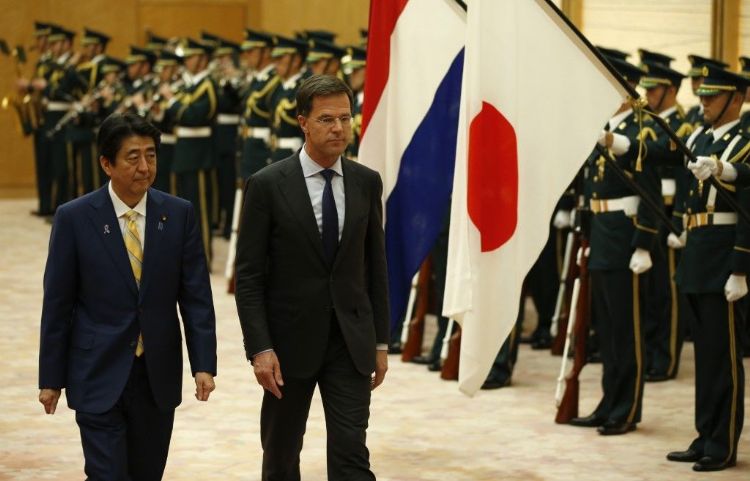 联手制裁国内半导体 传美国已成功拉拢日荷采取一致手段