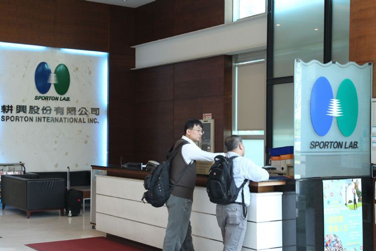 近期是交期、产能等成为实验室业者待解决的当务之急。符世旻摄