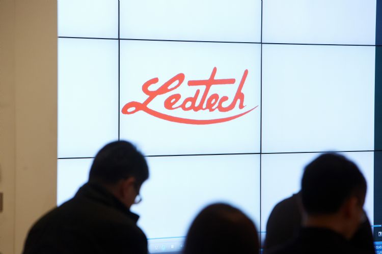 2023挑战营收年增3成 华兴以LED元件、品牌双引擎回避红潮冲击
