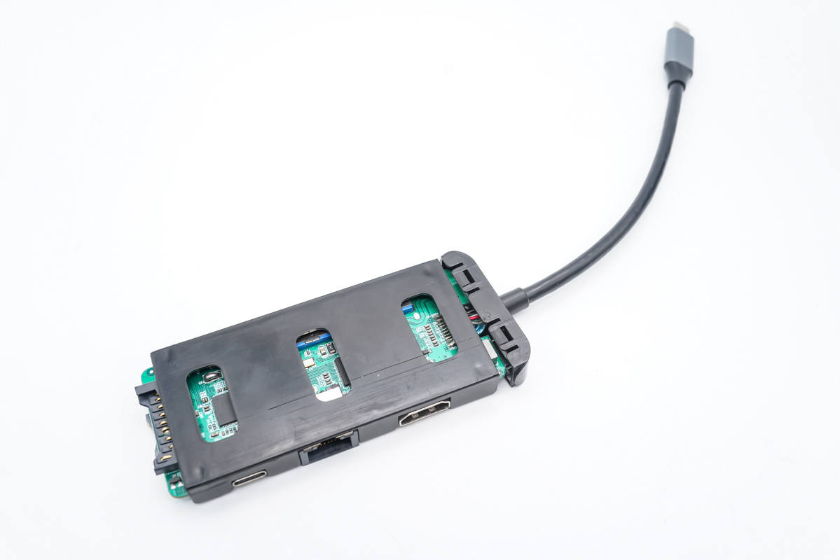 Fintek精拓发布F75180AType C 端口控制器CC logic协议芯片，满足DFP应用-充电头网