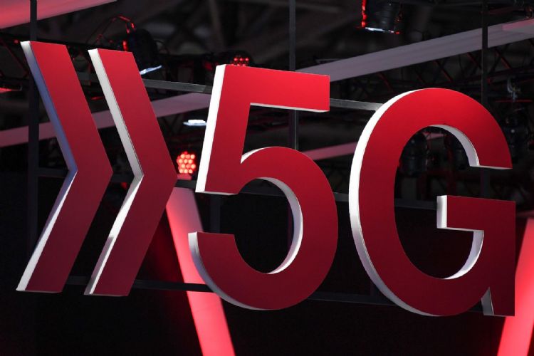 Omdia和5G Americas报告预测，2023年全球5G连接数将达到20亿，并到2027年时进一步增至59亿。法新社