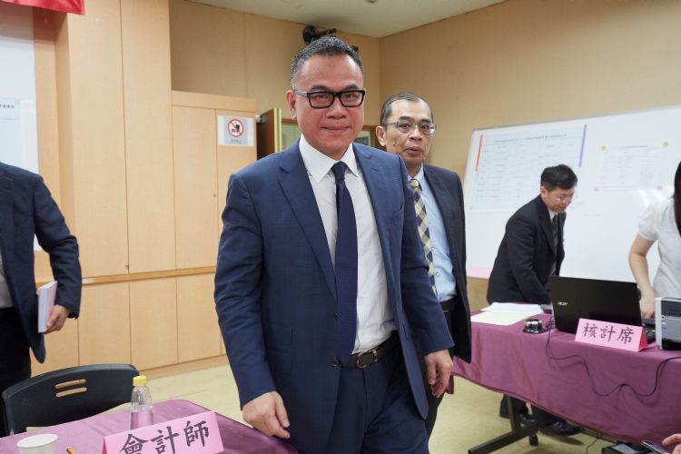 众达董事长陈靖仁看好CPO长期趋势的爆发成长，2023年营运谨慎保守。李建梁摄