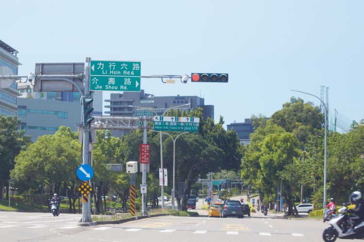 不少台系IC设计业者坦言，虽然市况不好，但新技术的开发需求还是相当庞大。李建梁摄（数据照）