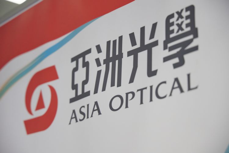 亚光在多元布局中聚焦车载市场，持续挑战成长脚步。李建梁摄