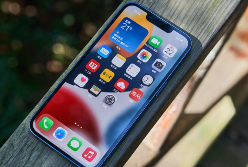 分析称苹果 iPhone 14 / Pro 系列中 82% 显示屏由三星供货，其余为 LG 和京东方