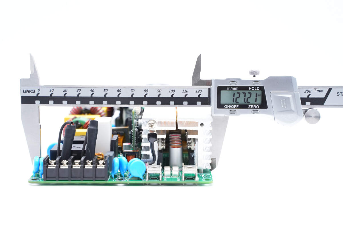 2200W小体积与低成本的完美结合，芯仙推出全新双向逆变器-充电头网