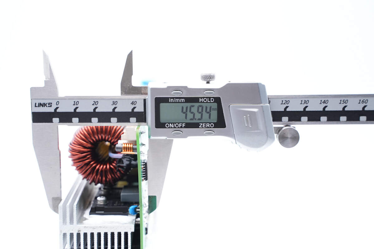 2200W小体积与低成本的完美结合，芯仙推出全新双向逆变器-充电头网
