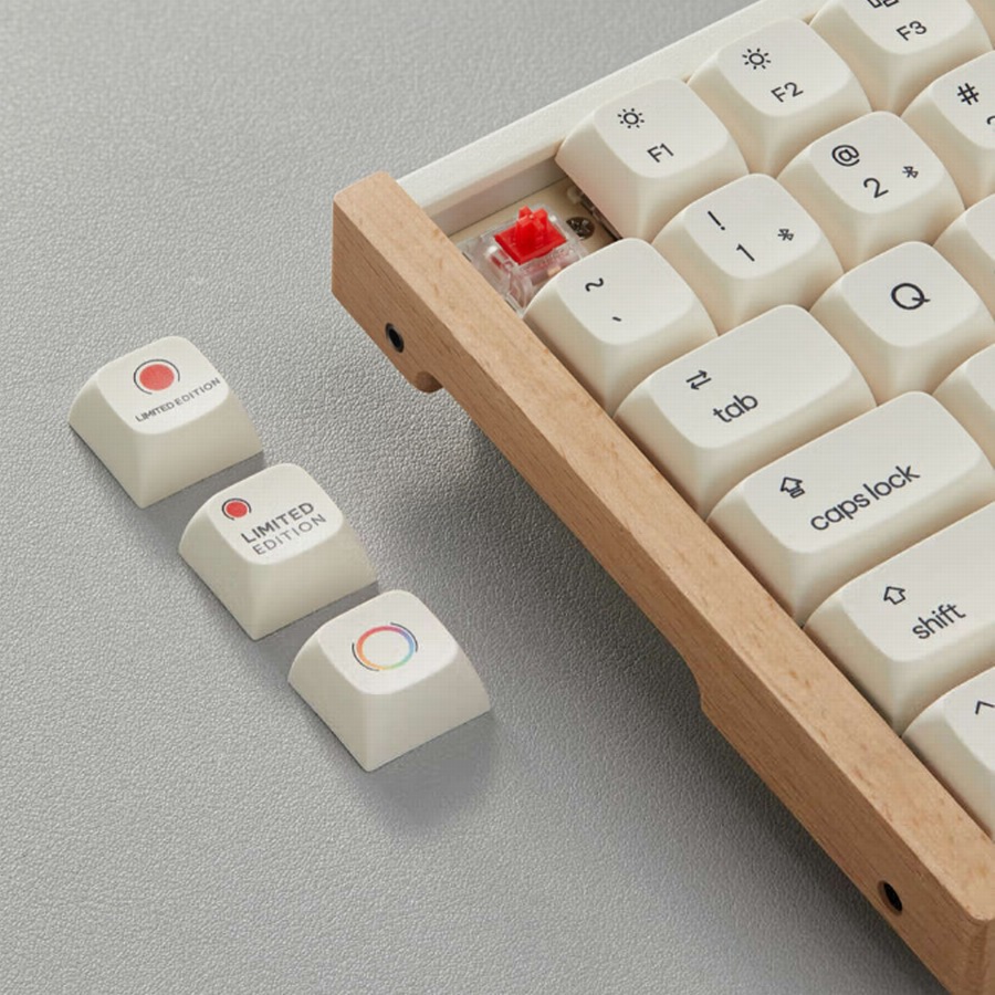 复古设计+轴体热插拔，CANDYSIGN制糖工厂推出硬糖机械键盘Classic-充电头网
