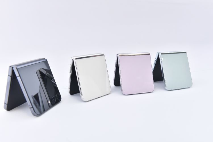 三星于26日发表Galaxy Z Flip 5等新品。李建梁摄