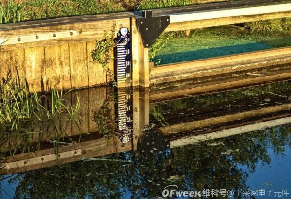 应用在河道水位流量监测仪中的深水液位传感器