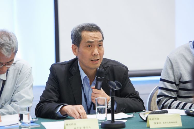 精材董事长陈家湘回应市场五面向提问。李建梁摄