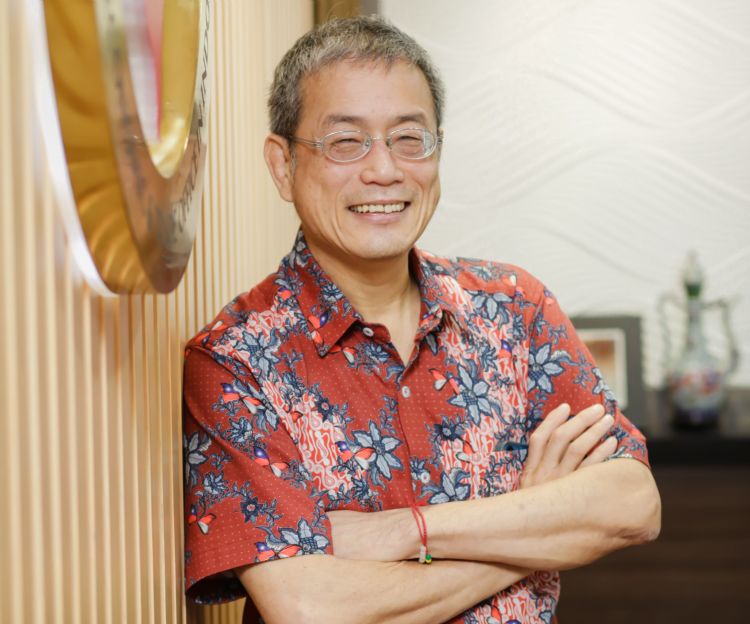 驻印尼代表处公使萧振寰接受DIGITIMES电子时报专访。驻印尼代表处提供